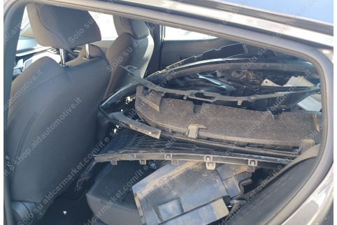 2023 Toyota C-HR, Benzinas / Elektra